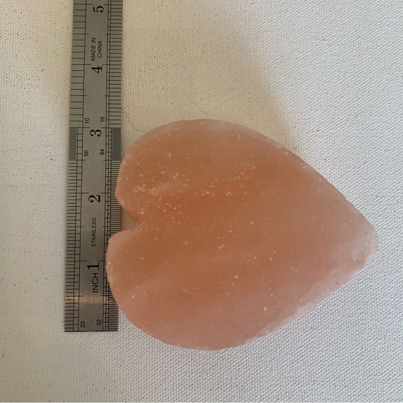 Pink Himalayan Salt Carved Heart Crystal Carving Cleansing Purification LRG 3.2" - Picture 10 of 10